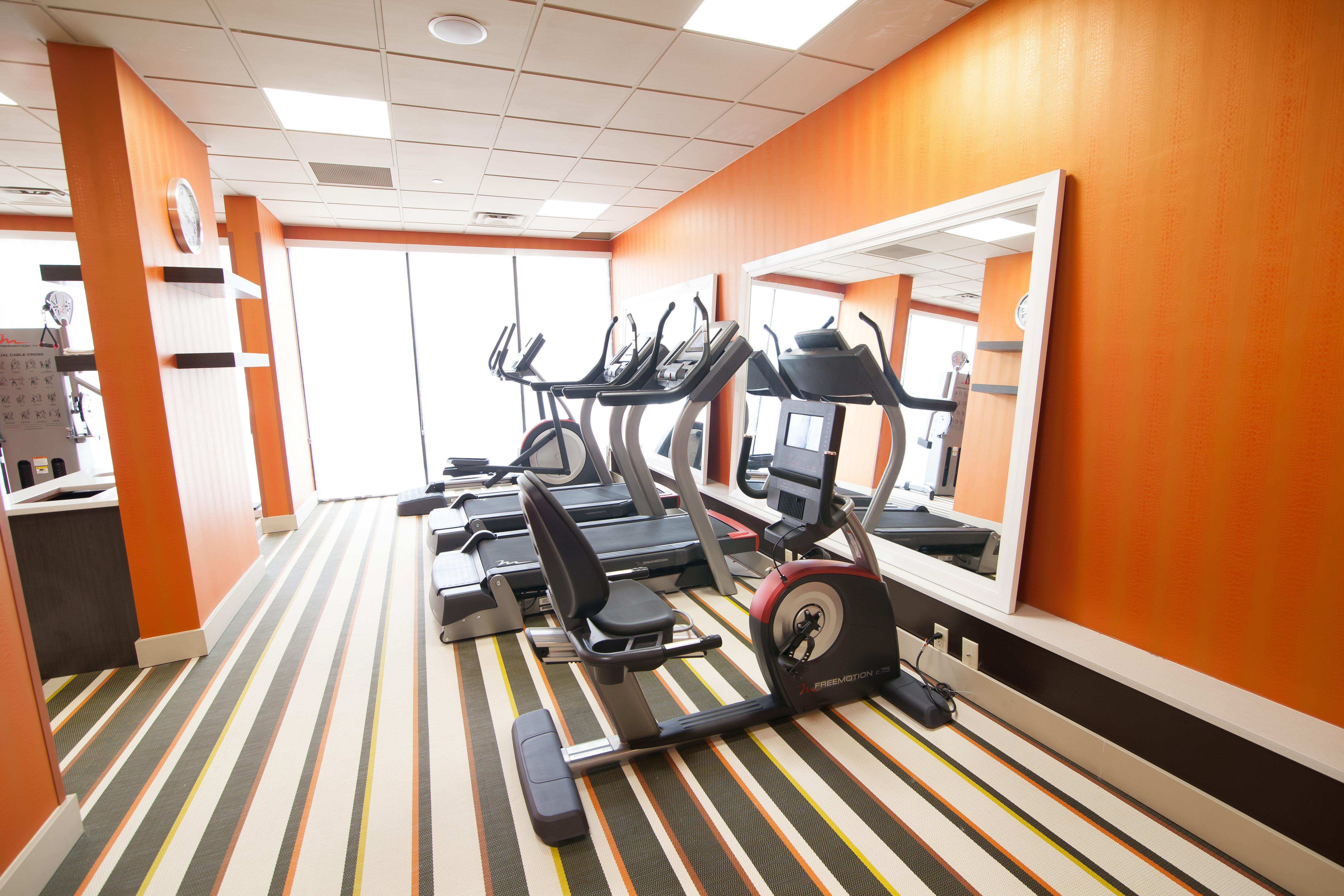 Holiday Inn Express Atlanta Galleria-Ballpark Area By Ihg Смирна Экстерьер фото