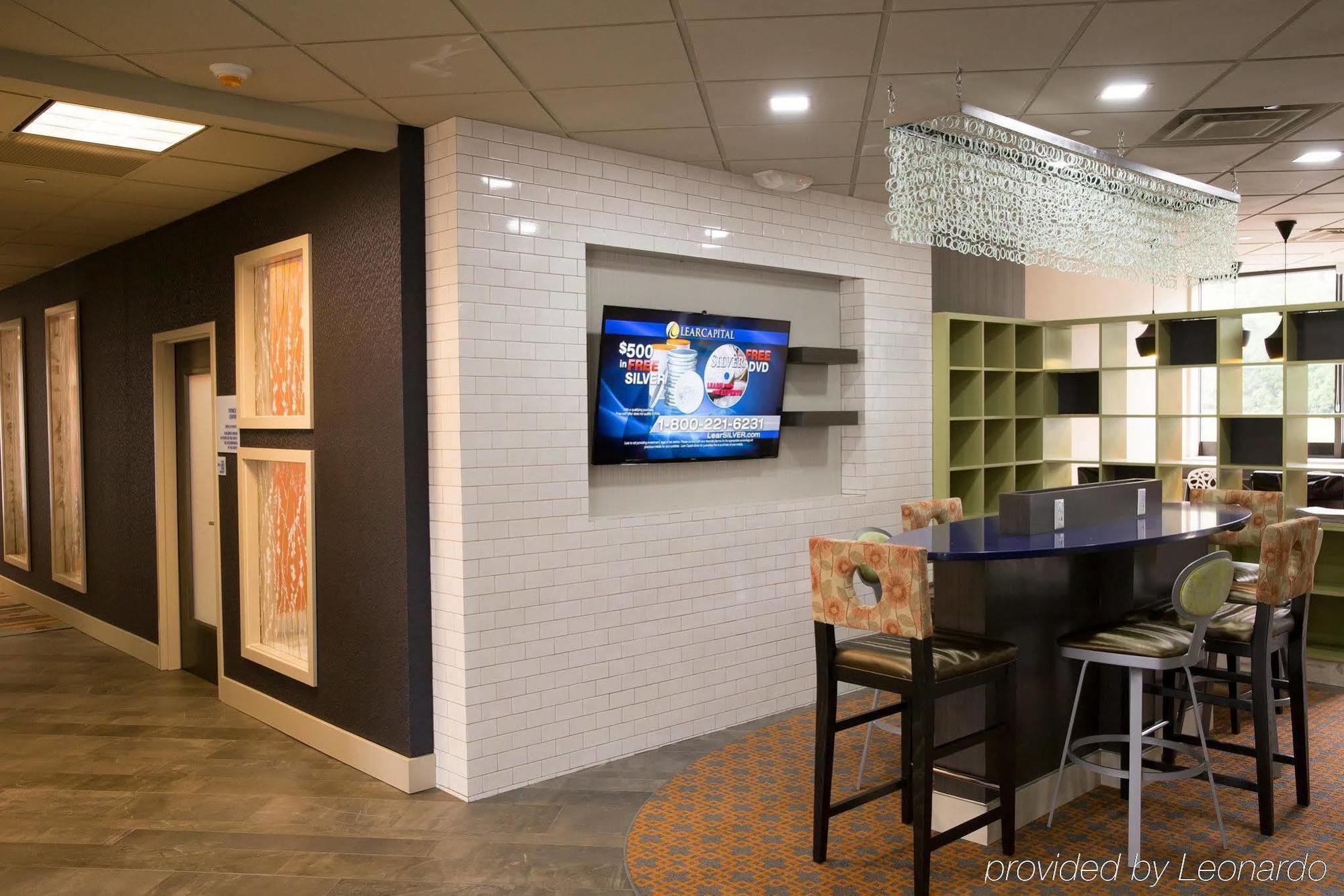 Holiday Inn Express Atlanta Galleria-Ballpark Area By Ihg Смирна Экстерьер фото