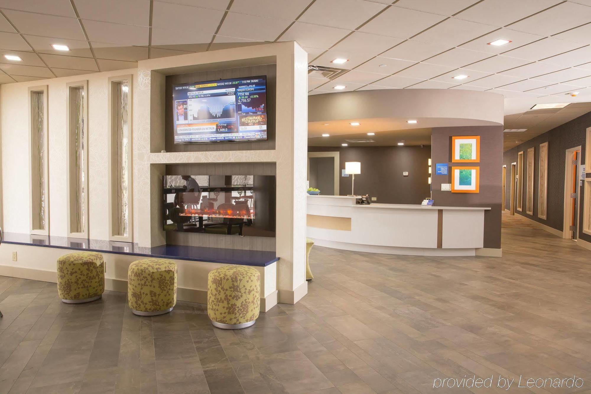 Holiday Inn Express Atlanta Galleria-Ballpark Area By Ihg Смирна Экстерьер фото