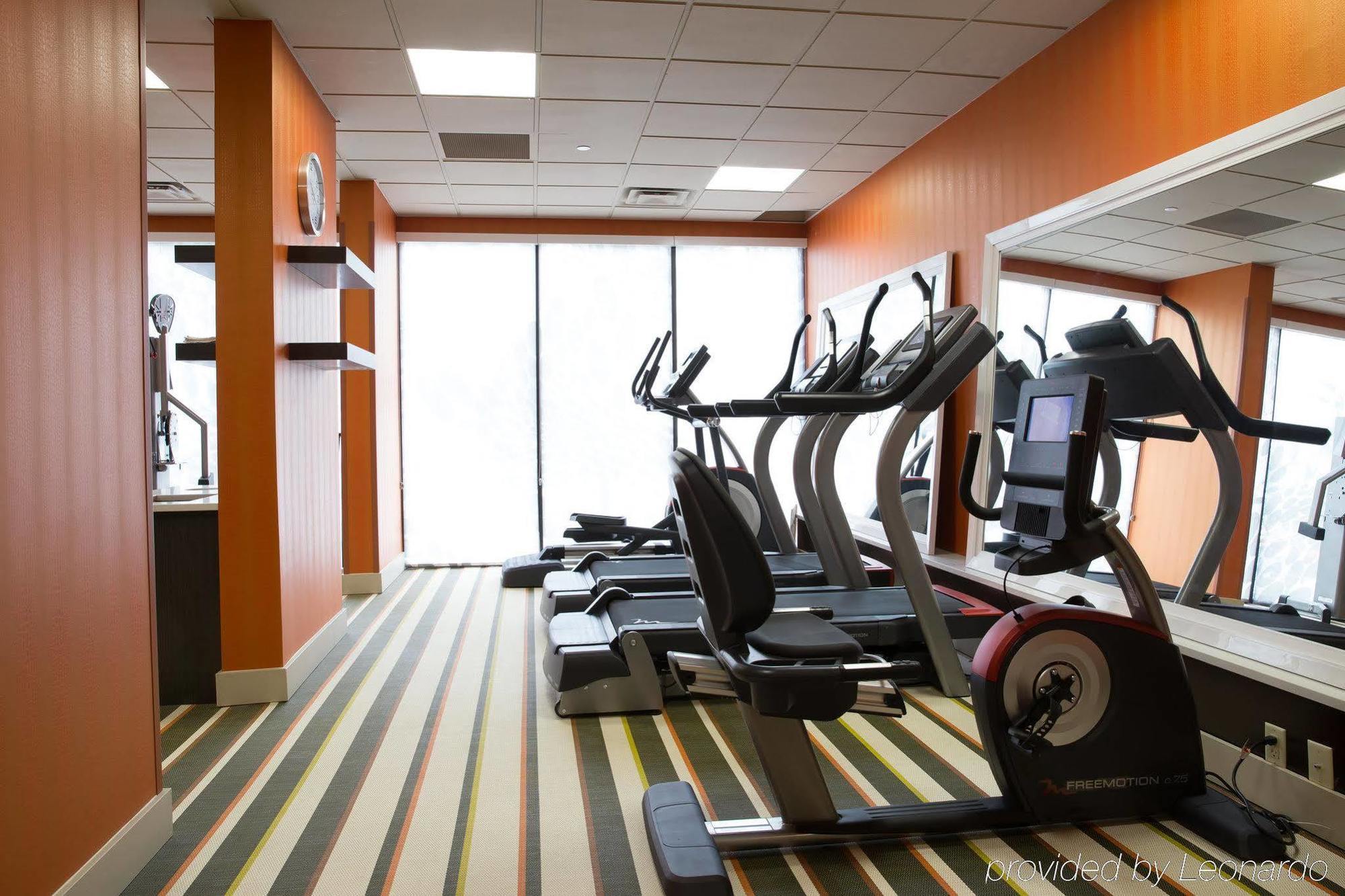 Holiday Inn Express Atlanta Galleria-Ballpark Area By Ihg Смирна Экстерьер фото